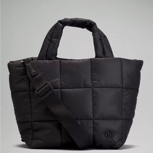 LULULEMON NYLON QUILTED BAG CROSSBODY BLACK NWOT!